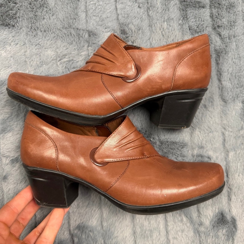 Clarks Collection Emslie Lulin Brown Leather Pleated Block Heel Shooties 8.5 M